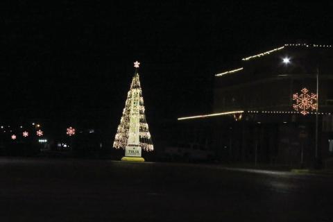 LIGHTING UP SWISHER COUNTY