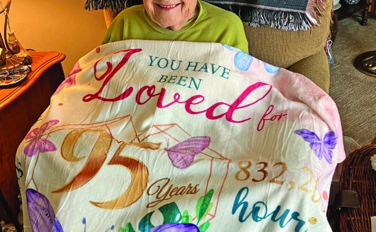 Long time Tulia resident Christine Cowan celebrated her 95th birthday with friends and family. Her son and his wife, Danny and Cynthia, came to help her celebrate.