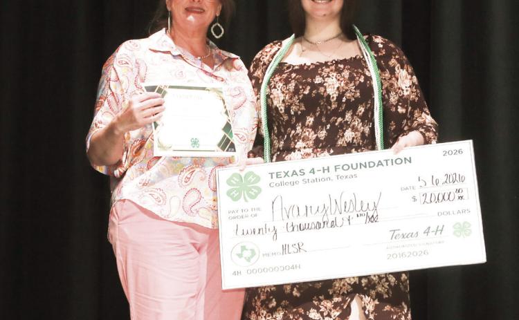 Swisher County 4-H Gold Star Award and Houston Livestock Show and Rodeo Scholarship presented by Calley Runnels - Avary Wesley