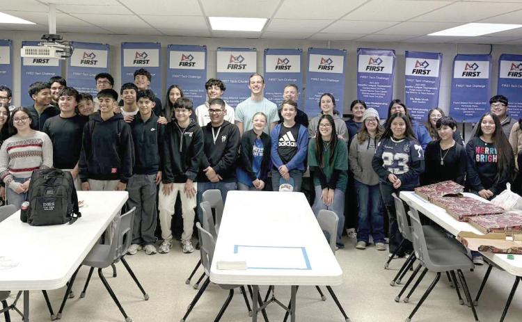 Dimmitt Hosts Collaborative Robotics Scrimmage with Nazareth and Hart