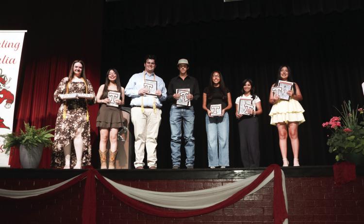 State SkillsUSA Forensics: Avary Wesley, Scarlett Chavez, Luke Moore, Easton Mahannah, Jahilizza, Brown, Mayci Del Toro, Destiny Chavez