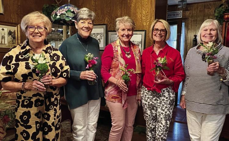Progressive Study Club’s new slate of officers: Treasurer Jeanne Wright, President Ka Wilfong, Vice-President Cheryl Swinburn, Reporter Tangy Garrison and Secretary Ann Murrell.