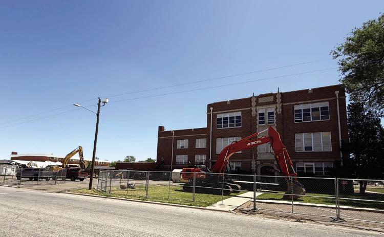 STANTON DEMO BEGINS